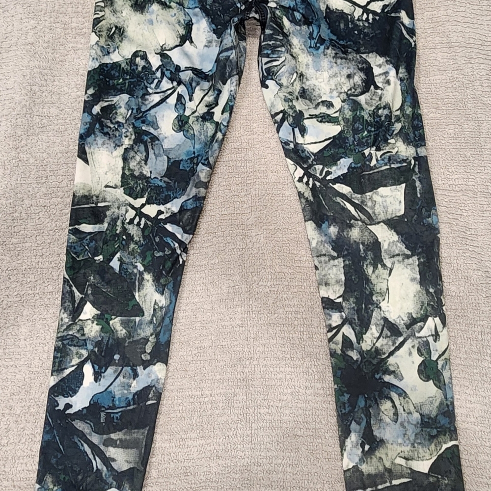 RBX Black and Teal Activewear leggings Size Small